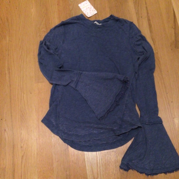Free People Cecilia l/s tee in Sparkling Indigo - Picture 8 of 9